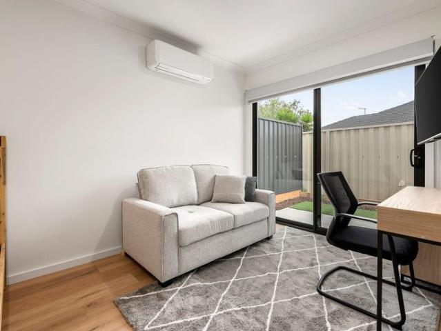 Granny Flat for rent in Camerons Creek, Victoria