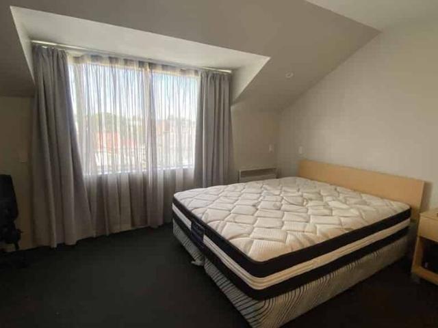 Apartment for rent in Addington, Canterbury