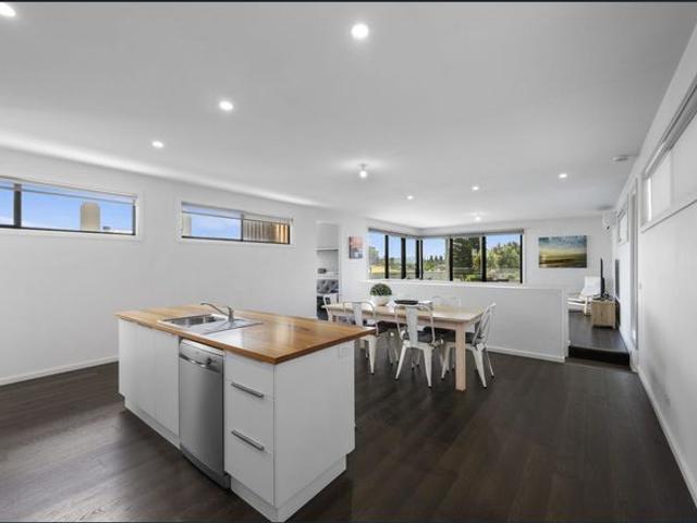 Townhouse for rent in Warrnambool, Victoria
