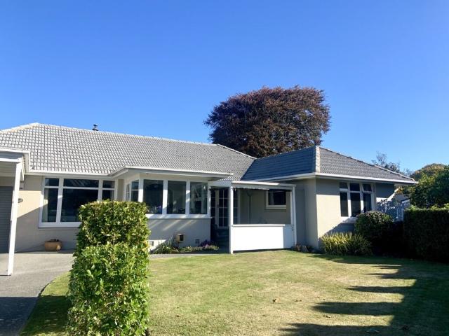 House for rent in Chaslands, Canterbury