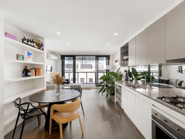 Apartment for rent in Windsor, Melbourne