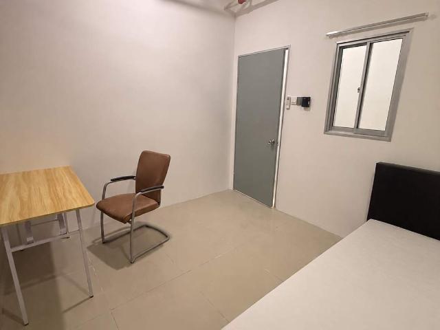 Room for rent in Petaling, Alam Impian