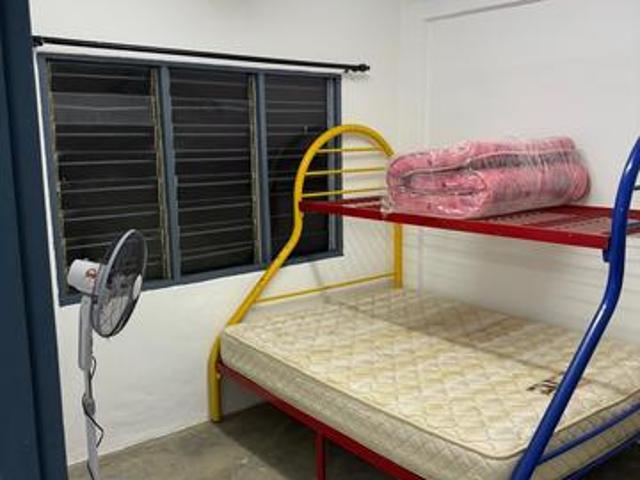 Flat for rent in Petaling, Alam Impian