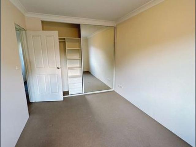 Townhouse for rent in Sydney, New South Wales