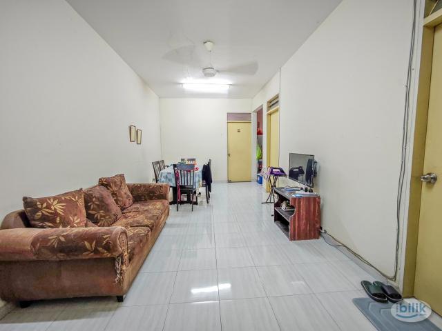 Room for rent in Petaling, Damansara Damai