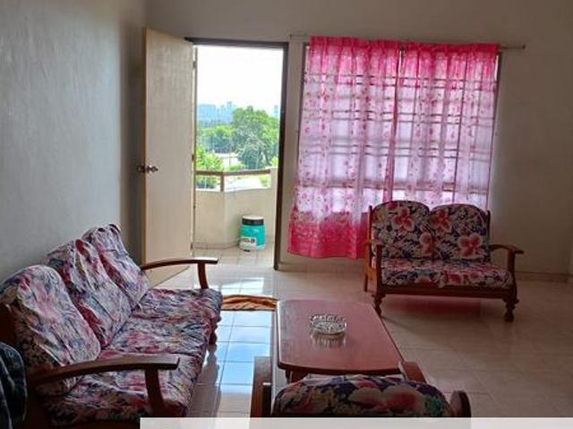 Condominium for sale in Malaka