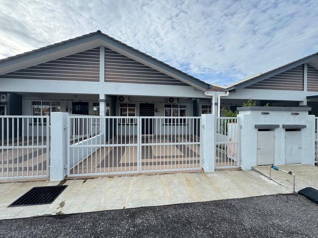 Terraced House for sale in Perak, Tldm Lumut