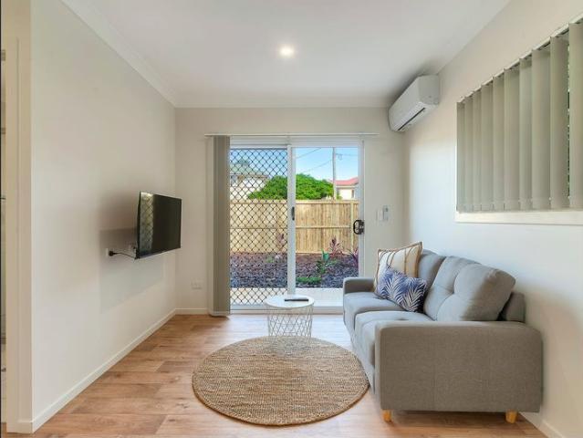 Granny Flat for rent in Toombul, Queensland