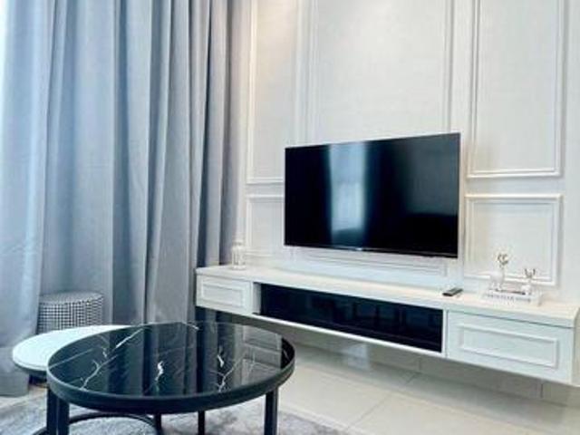 Condominium for rent in Malaka