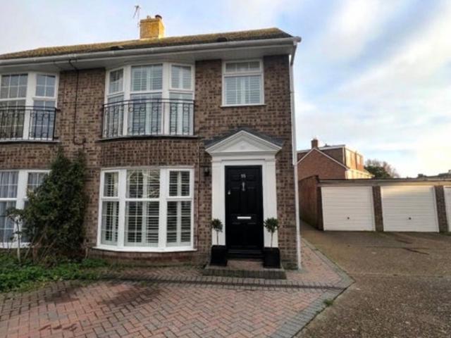 House for rent in Fishersgate, West Sussex