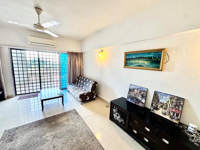 Condominium for rent in Country Heights Damansara, Kuala Lumpur