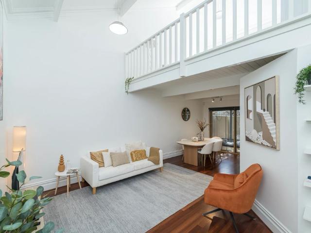 Townhouse for rent in Highgate, Western Australia
