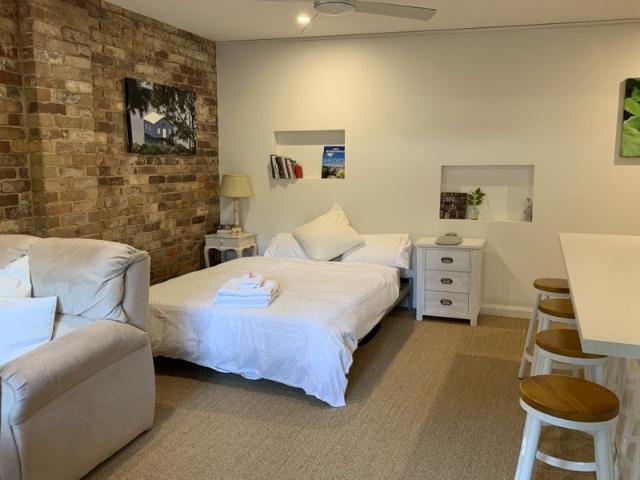 Granny Flat for rent in Subiaco Po, Western Australia