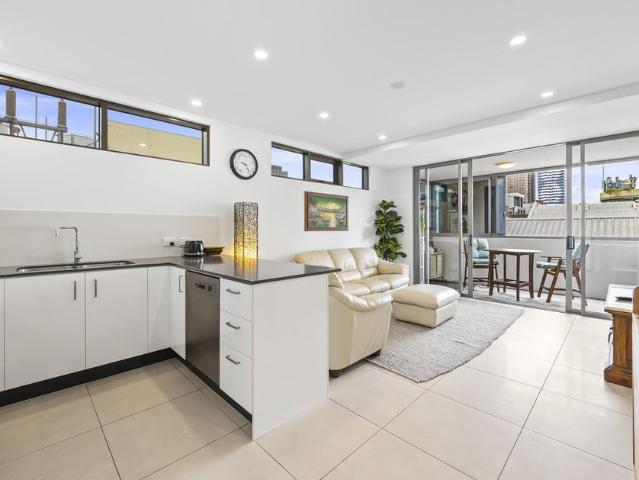 Apartment for rent in Fortitude Valley, Greater Brisbane