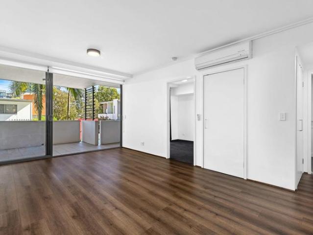 Apartment for rent in Toombul, Queensland