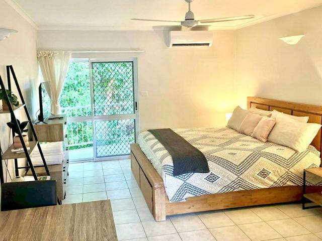 Apartment for sale in Kewarra Beach, Queensland