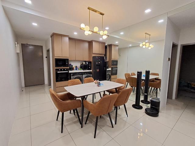 Condominium for sale in Country Heights Damansara, Kuala Lumpur