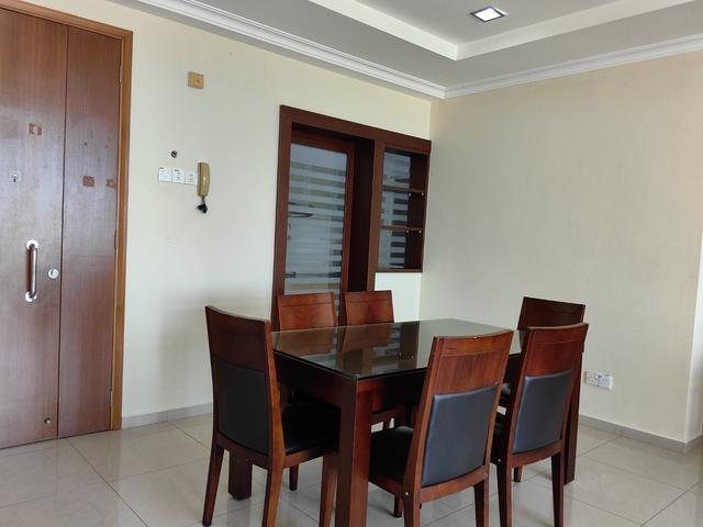 Condominium for rent in Malaka