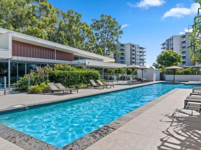 Apartment for rent in Varsity Lakes, Gold Coast City