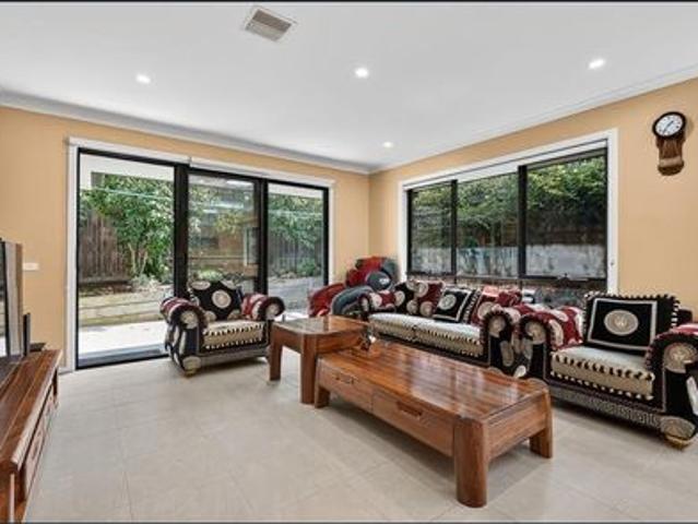 Townhouse for rent in Camerons Creek, Victoria