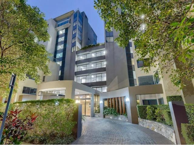 Townhouse for rent in Toowong, Greater Brisbane