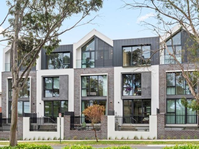 Townhouse for rent in Camerons Creek, Victoria