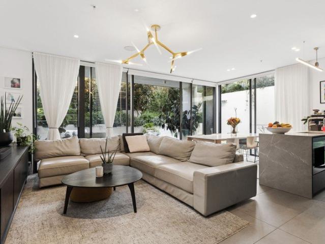 Apartment for rent in Eastern Suburbs, Sydney