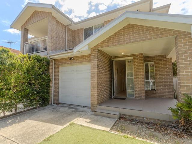 Townhouse for rent in Sydney, New South Wales