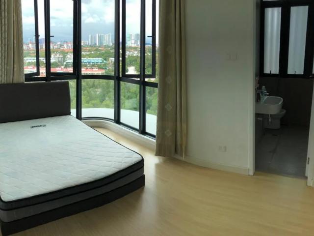 Room for rent in PJU 1A, Petaling Jaya