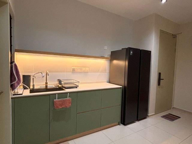 Room for rent in Petaling, Alam Impian