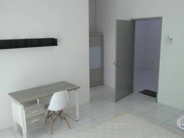 Room for rent in Wellesley, Penang