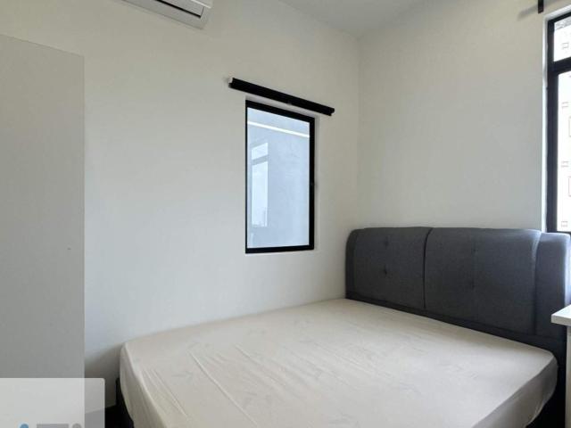 Room for rent in Petaling, Alam Impian