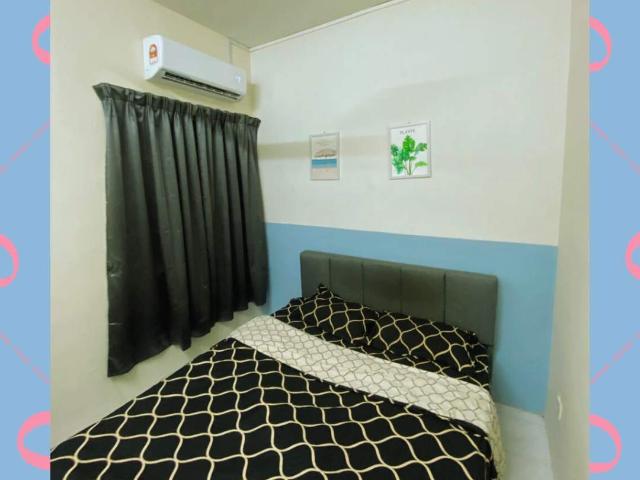 Room for rent in Taman Bukit Serdang Seksyen 10, Majlis Bandaraya Subang Jaya