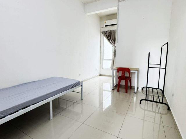Room for rent in Alam Impian, Selangor