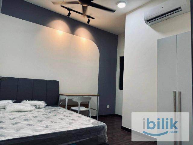 Room for rent in Petaling, Alam Impian