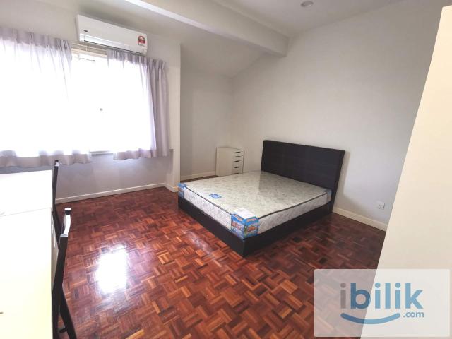 Room for rent in Petaling, Damansara Damai