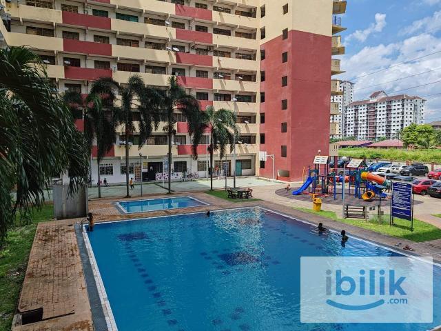 Room for rent in Petaling, Damansara Damai