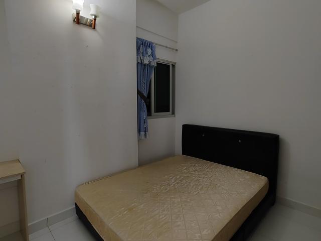 Room for rent in Barat Daya, George Town