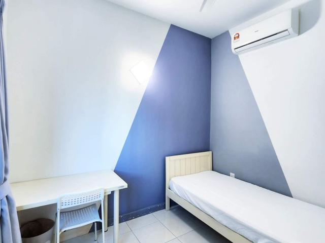 Room for rent in Petaling, Damansara Damai