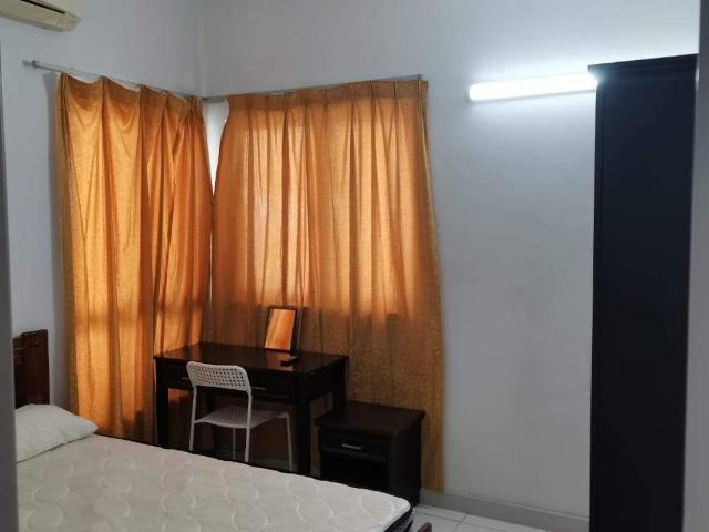 Room for rent in Petaling, Damansara Damai