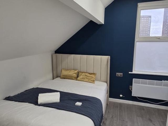 Apartment for rent in Wortley, West Yorkshire