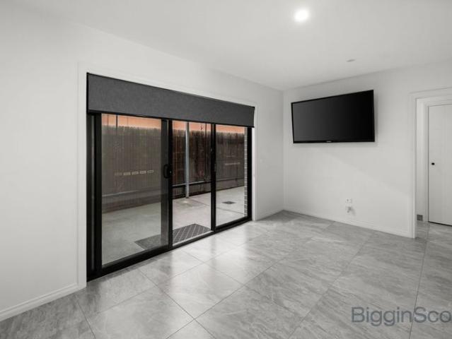 Townhouse for rent in Camerons Creek, Victoria
