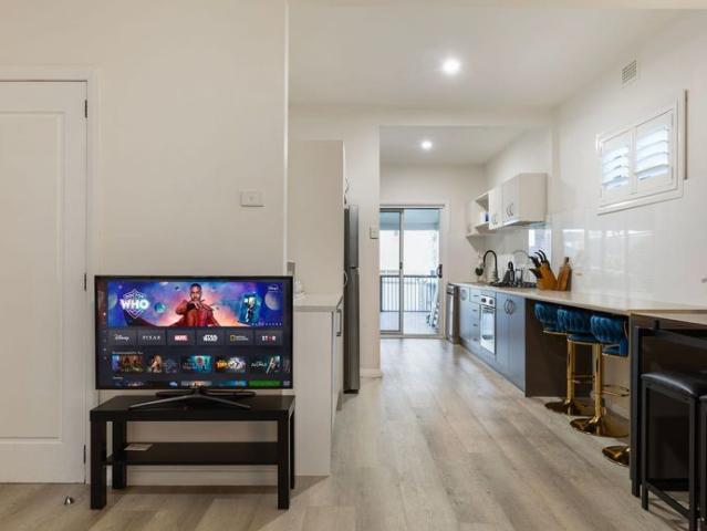 House for rent in Blue Bay, New South Wales