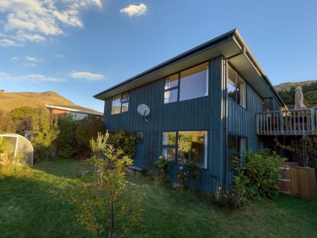 House for rent in Chaslands, Canterbury
