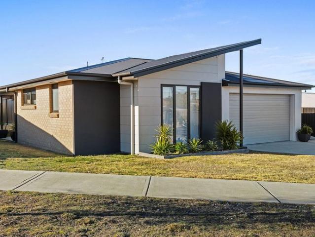 House for rent in Hawley Beach, Tasmania