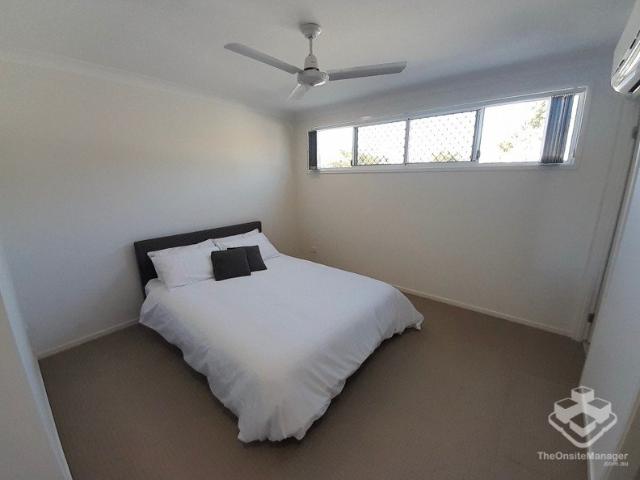 Townhouse for rent in Clermont, Queensland