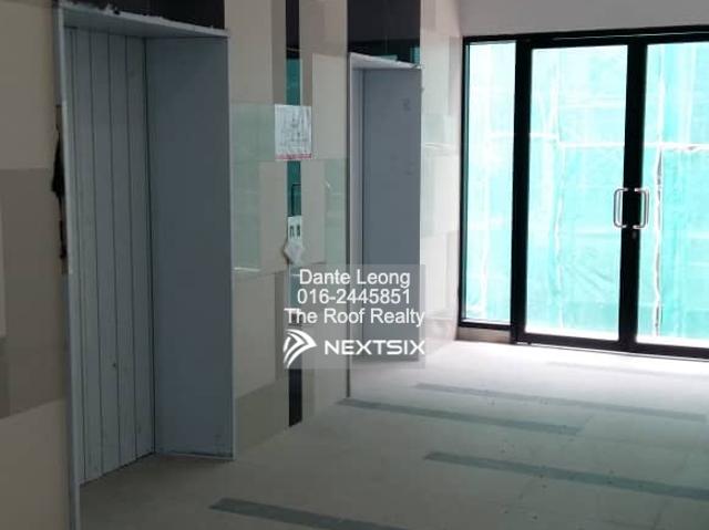 Shop for rent in Petaling, Subang Jaya