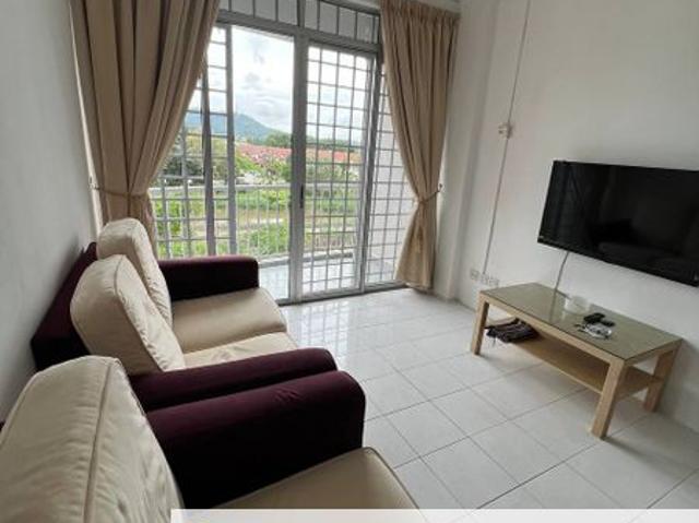Condominium for rent in Malaka