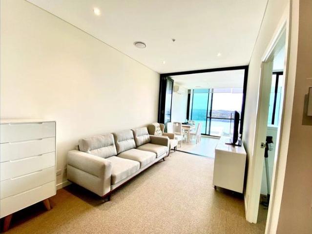 Apartment for rent in Wentworth Point, Sydney
