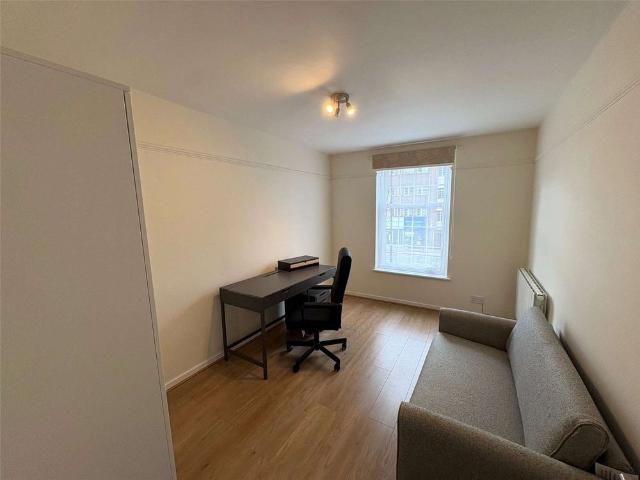 Apartment for rent in Batchworth